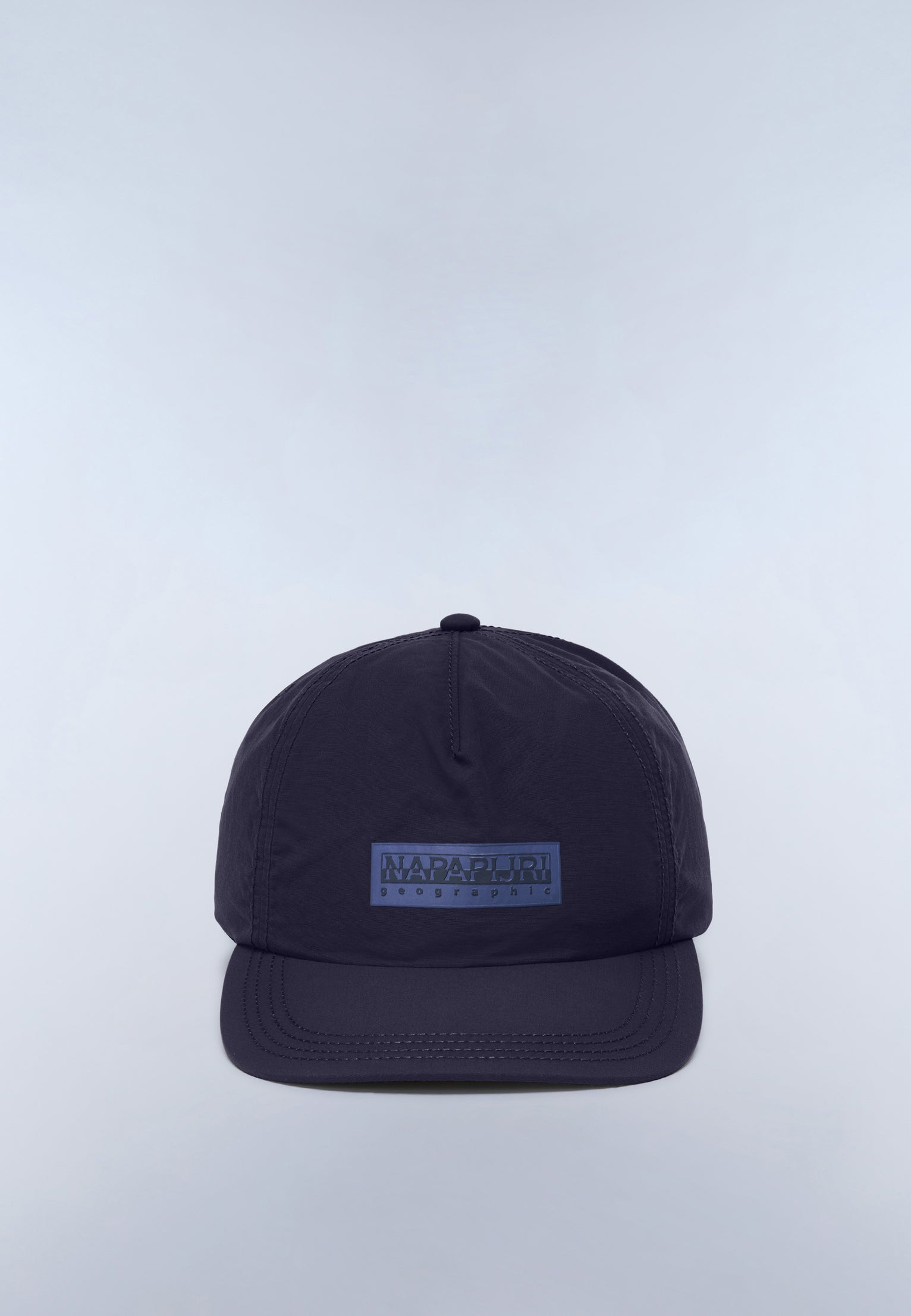 Box Logo Pet