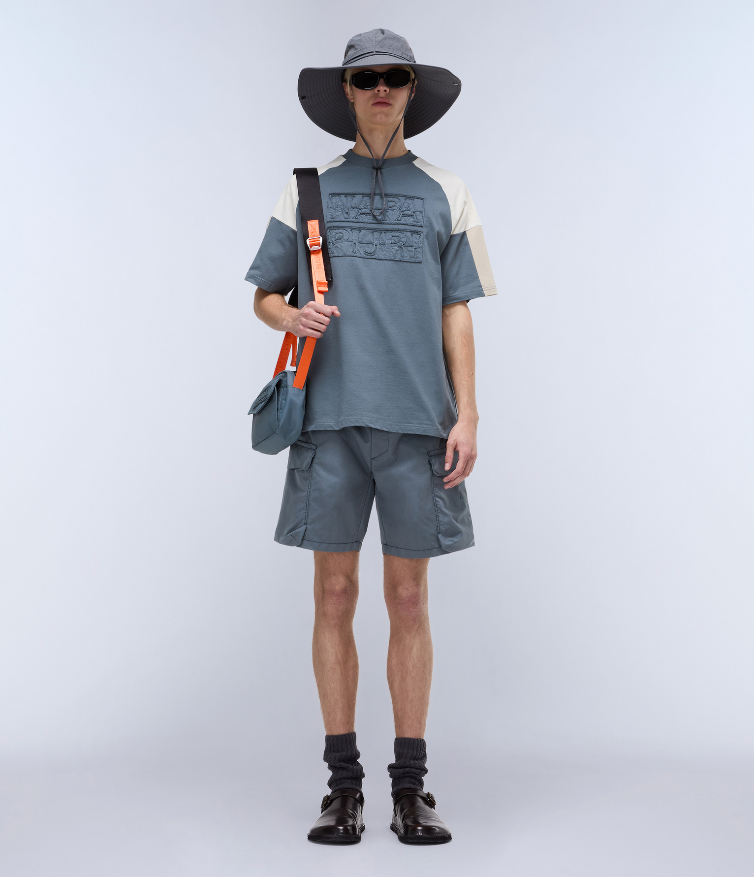 T-Shirt a Maniche Corte Cenci