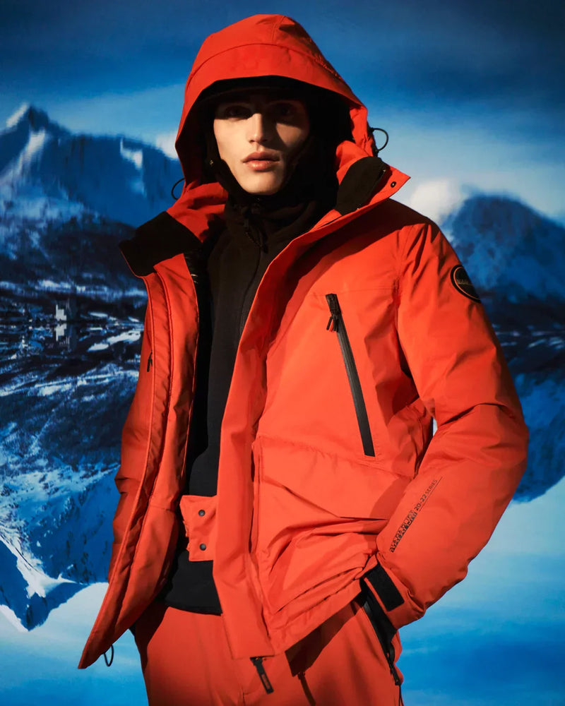 What To Wear Skiing: Looking Cool On The Slopes