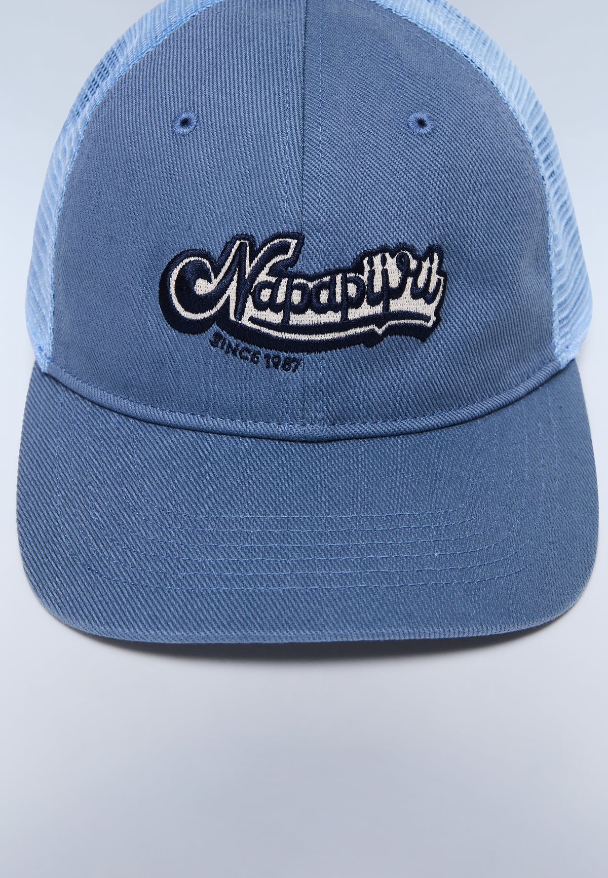 Lustre Cap Light Blue - 6