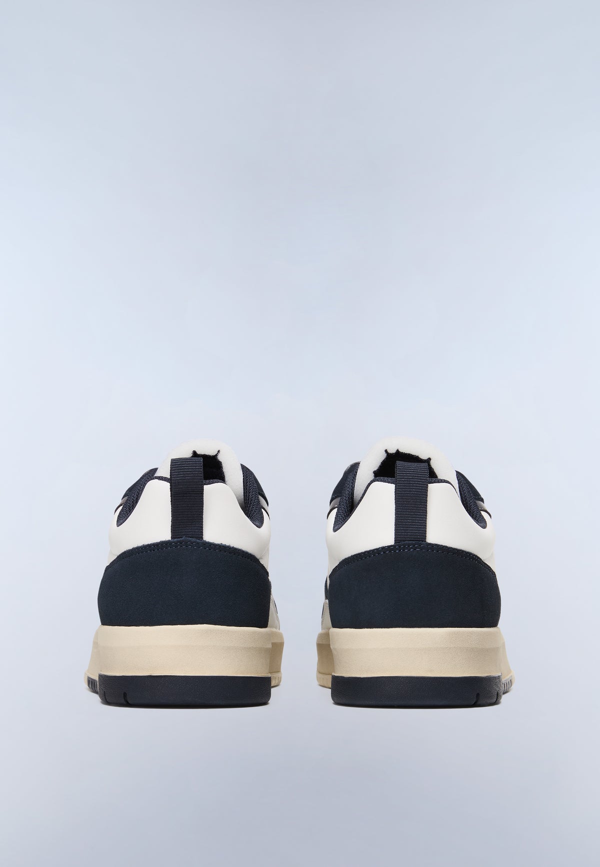 Sneaker Dust Weiss - 2