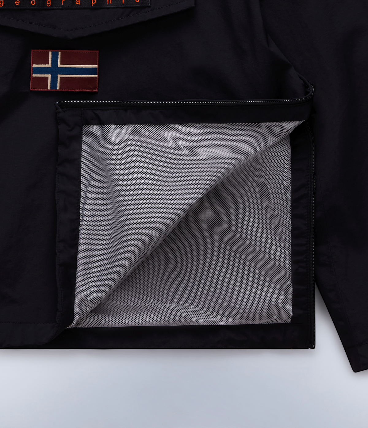 Rainforest Summer Anorak JacketBlack