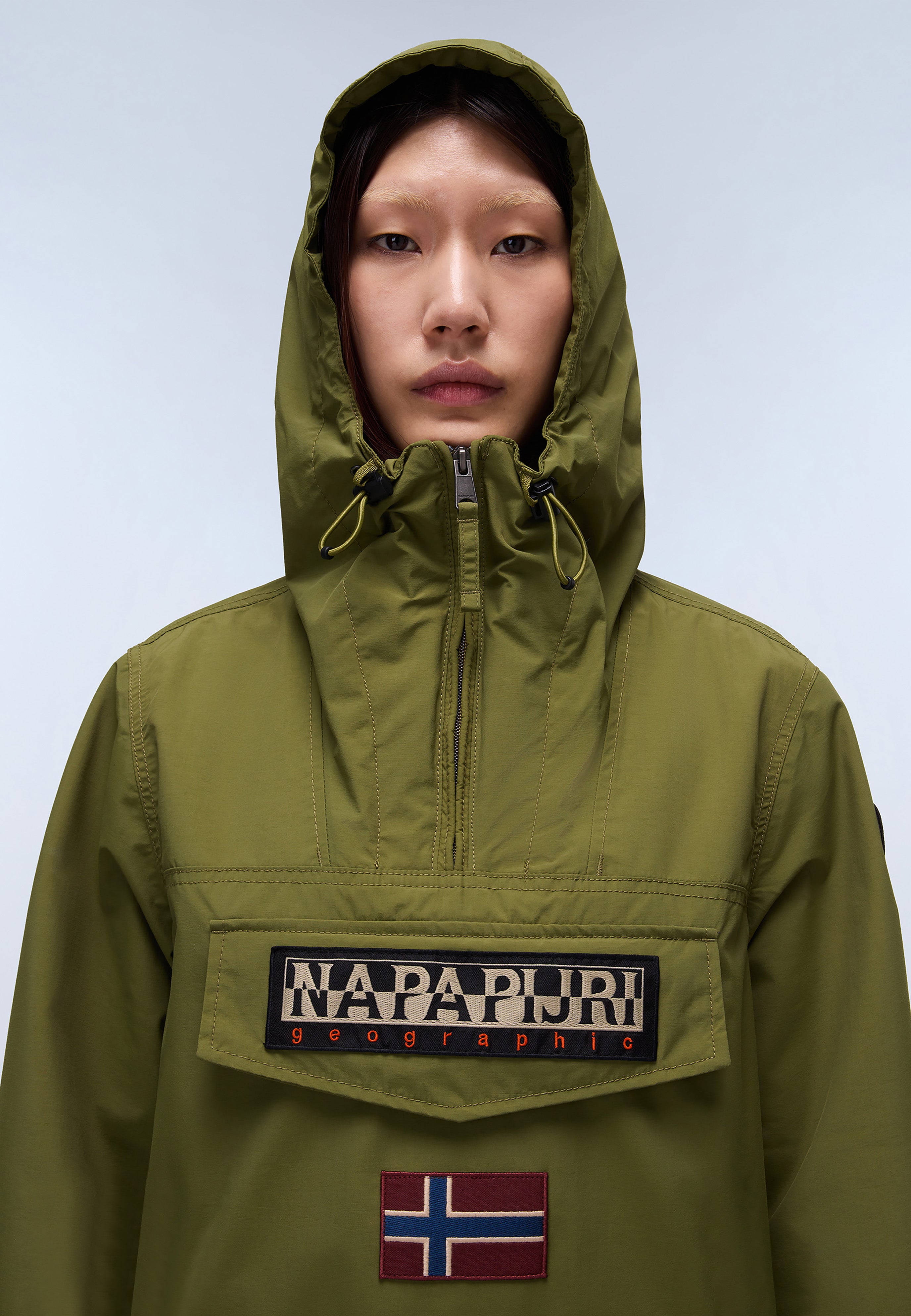 NAPAPIJRI マウンテンパーカー M 緑 Buy Napapijri Green Rainforest Ripstop Anorak Jacket from