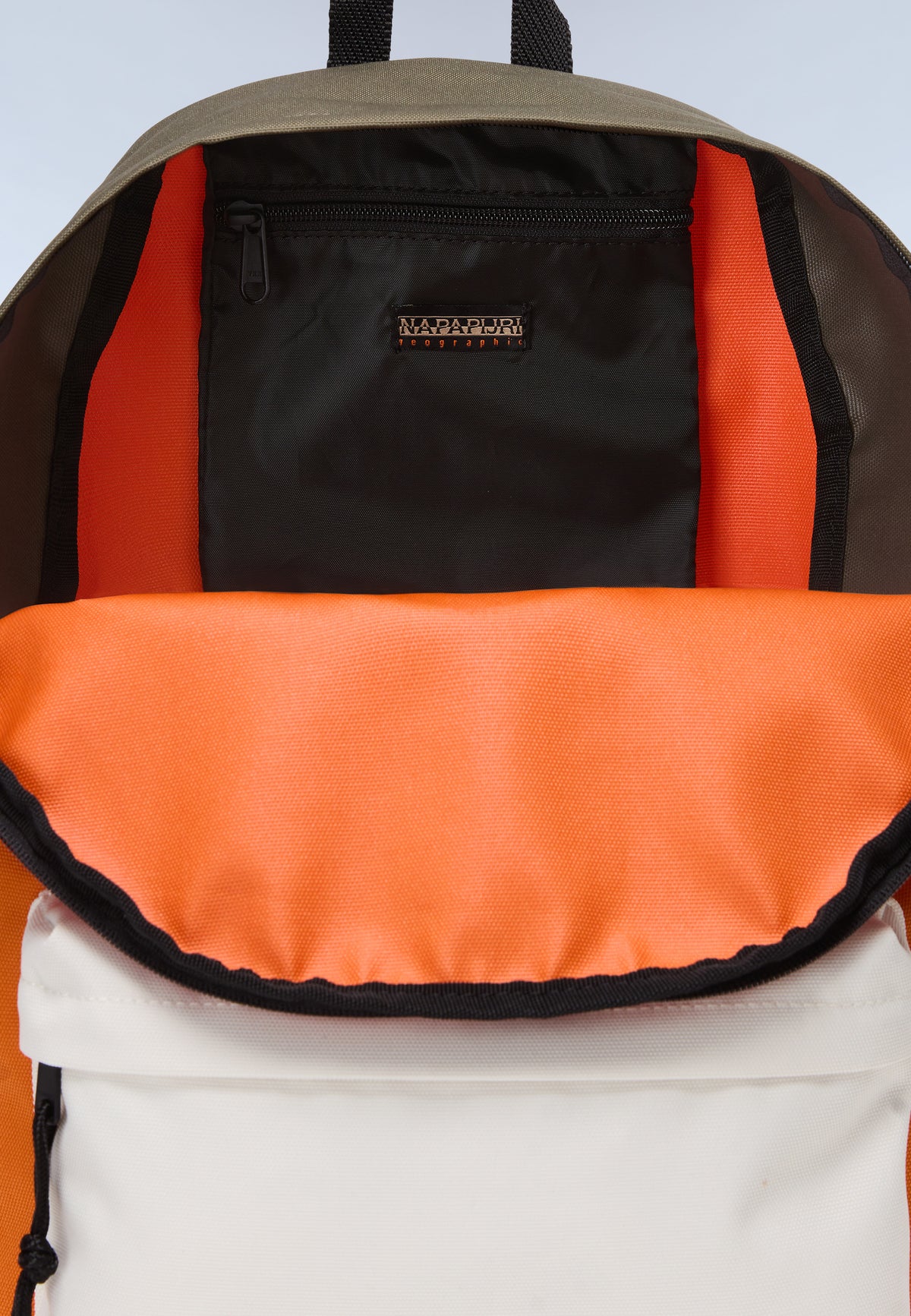 Voyage Backpack - 19.5 Lt Multicolour MQY - 6