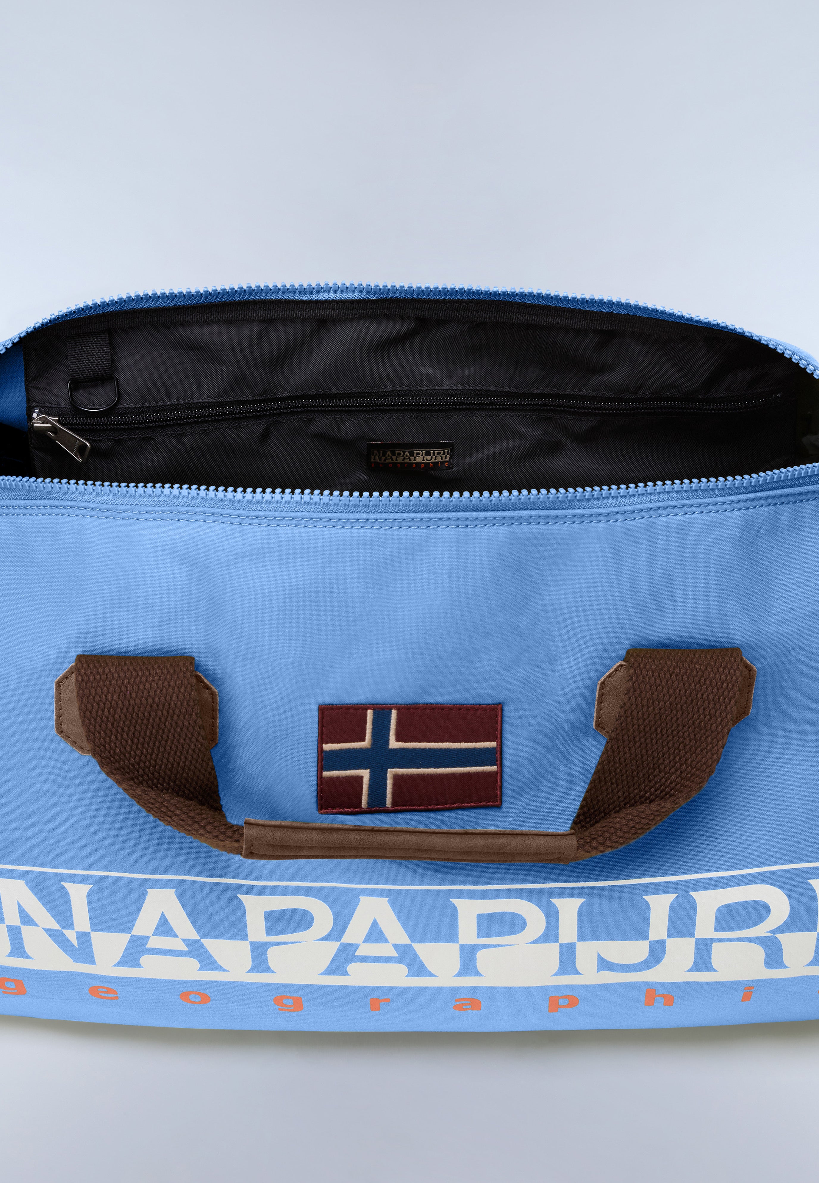 Bering Duffle Bag - 48 Lt - Light Blue