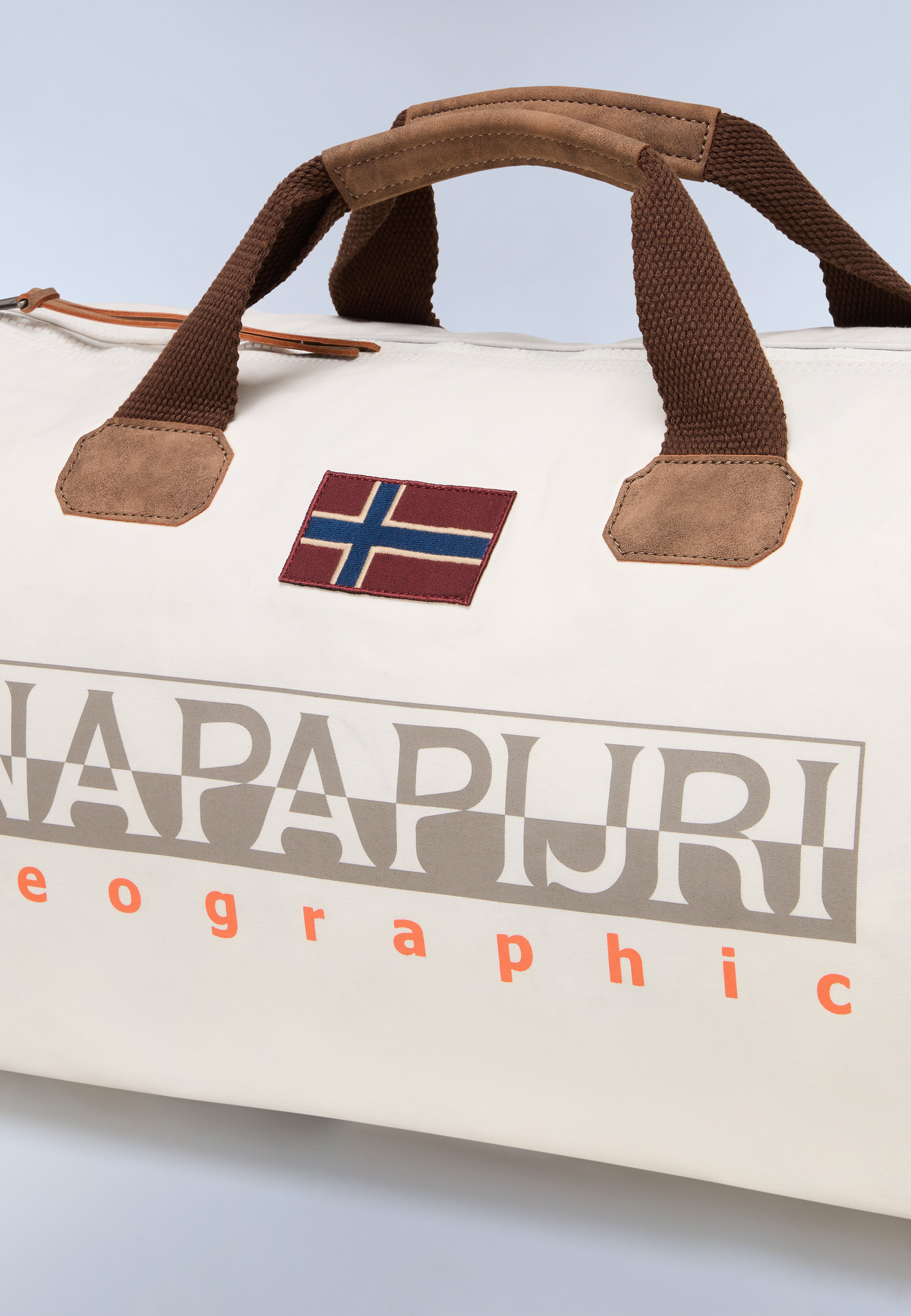 Bering Duffle Bag - 48 Lt | Duffle Bags | Napapijri PT