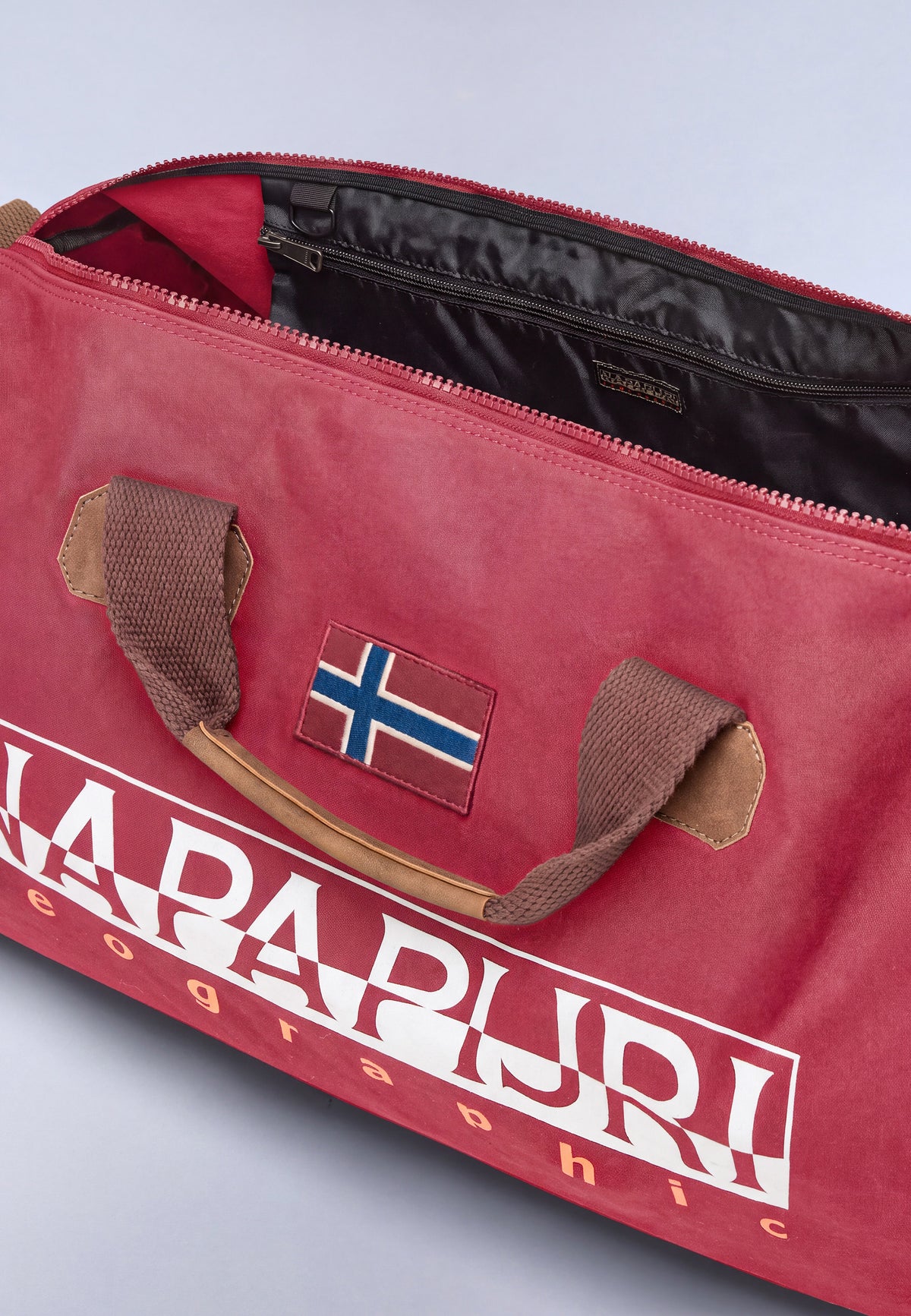 Napapijri Bering Duffle Bag - 48 Lt Red Men & Women - 8