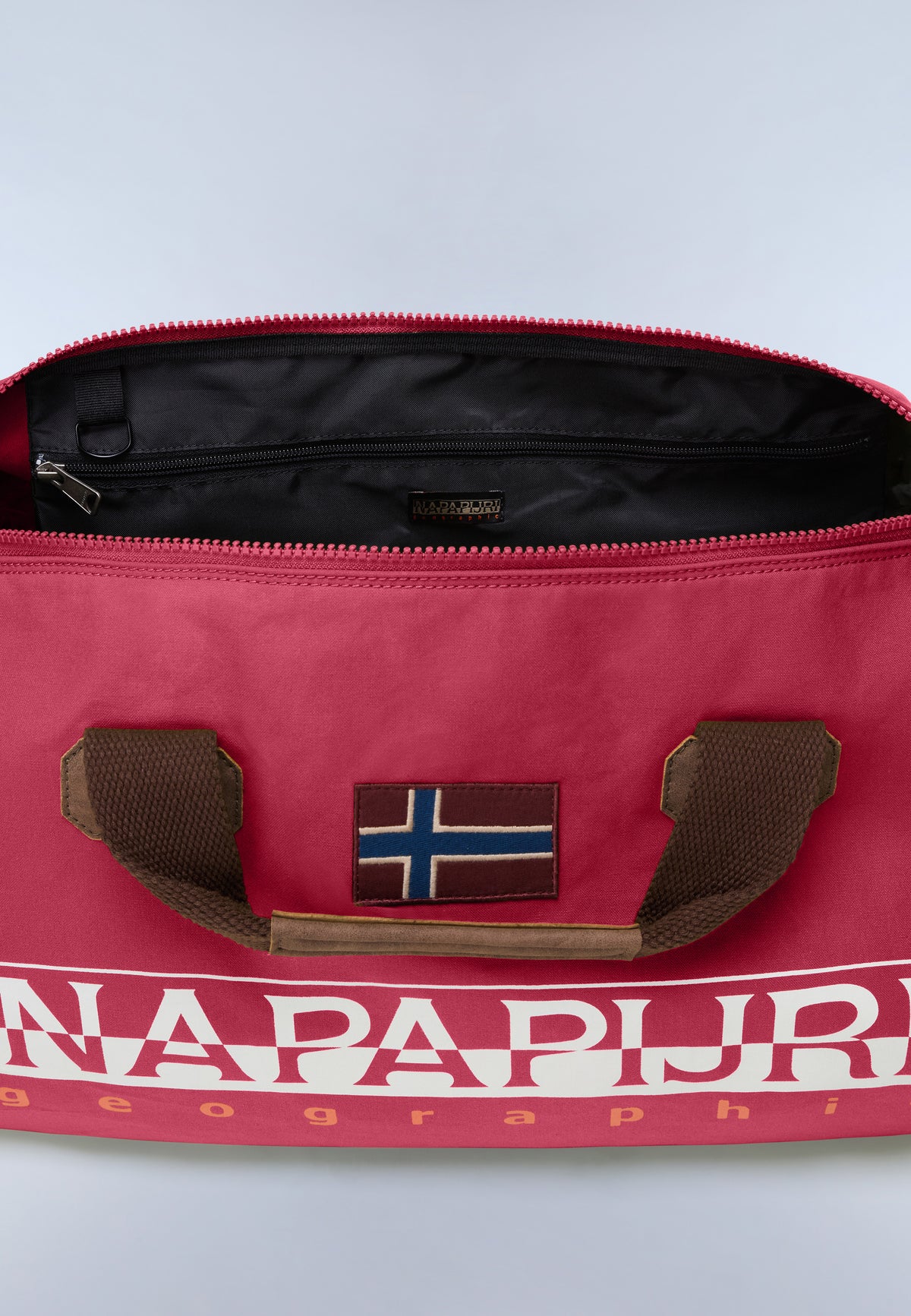 Bering Duffle Bag - 48 Lt Red - 8