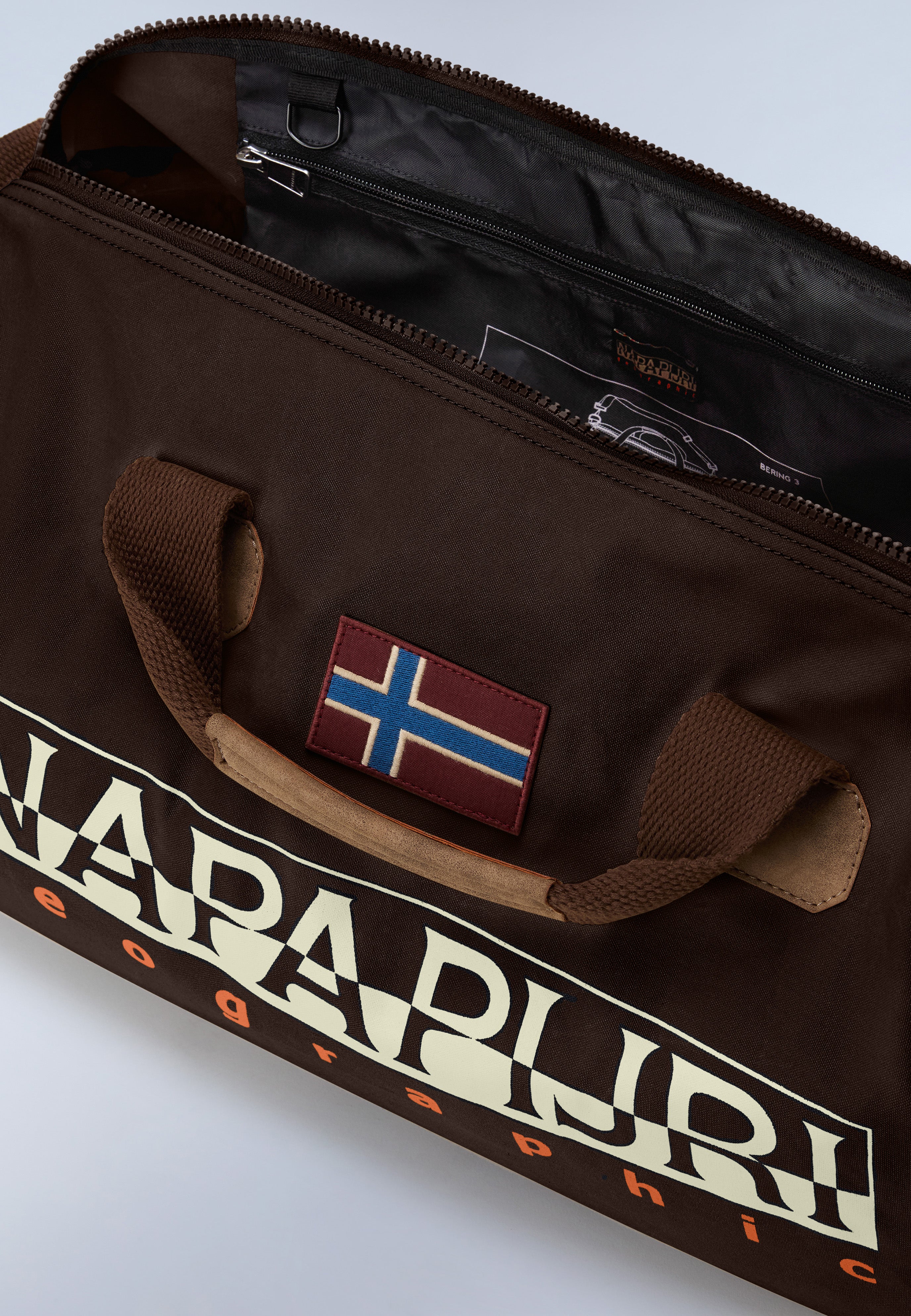 激レア NAPAPIJRI 牛革 ボストンバッグ 約100L Napapijri Bering Duffle Bag - 48 Lt Men & Women Dark Brown