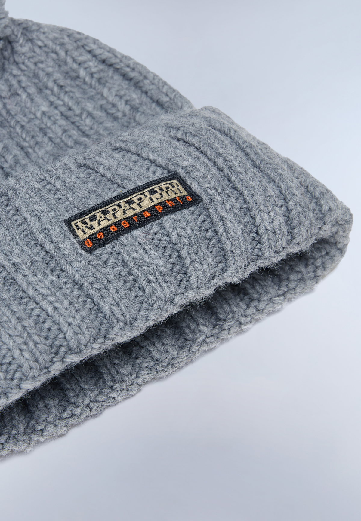Beanie Fea  - 3
