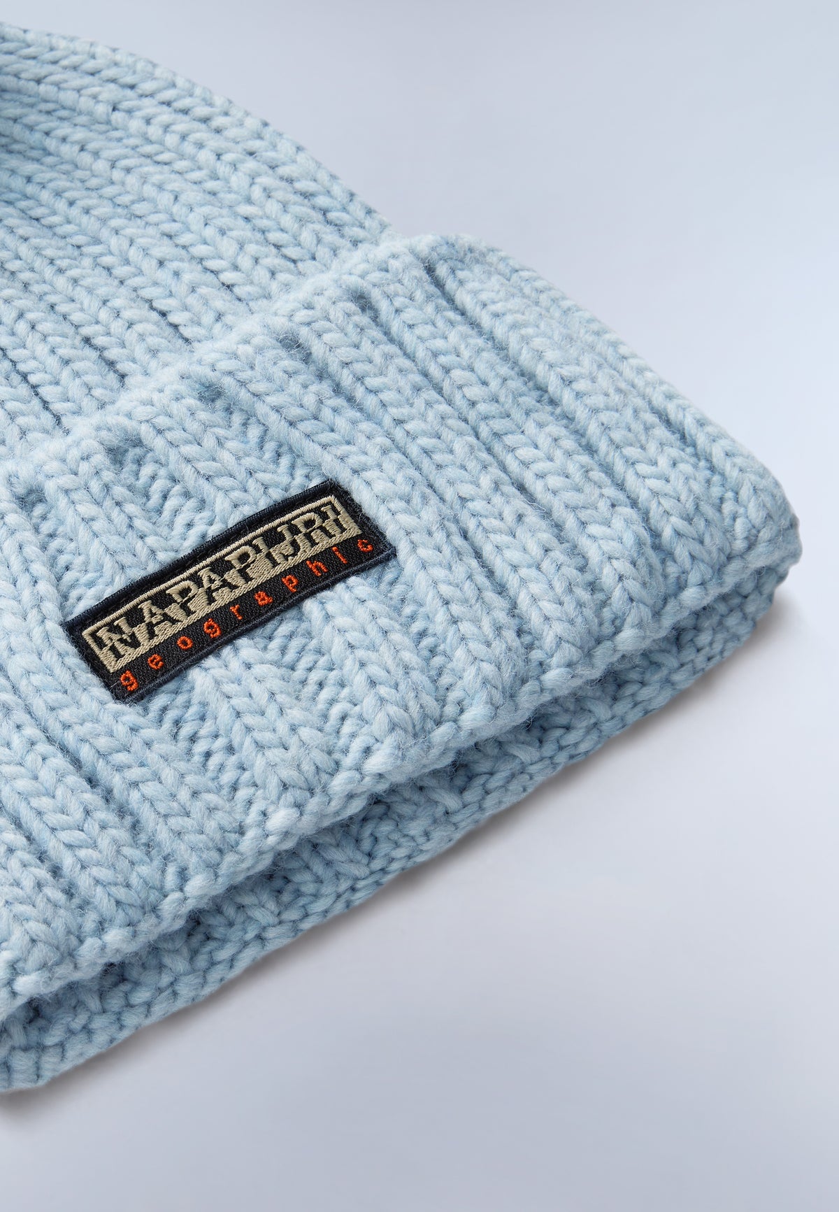Beanie Fea  - 5