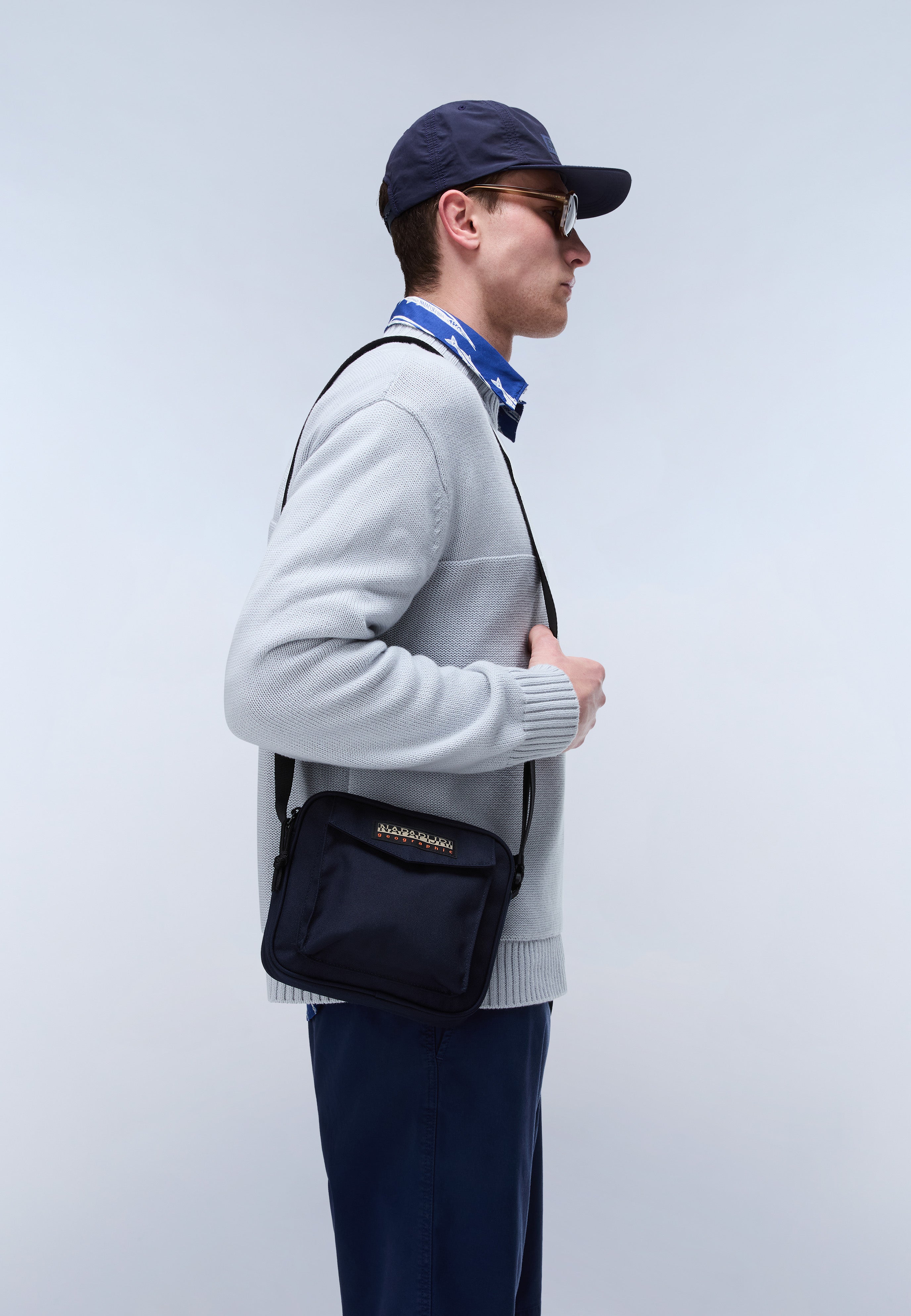 Voyage Crossover Bag - Dark Blue