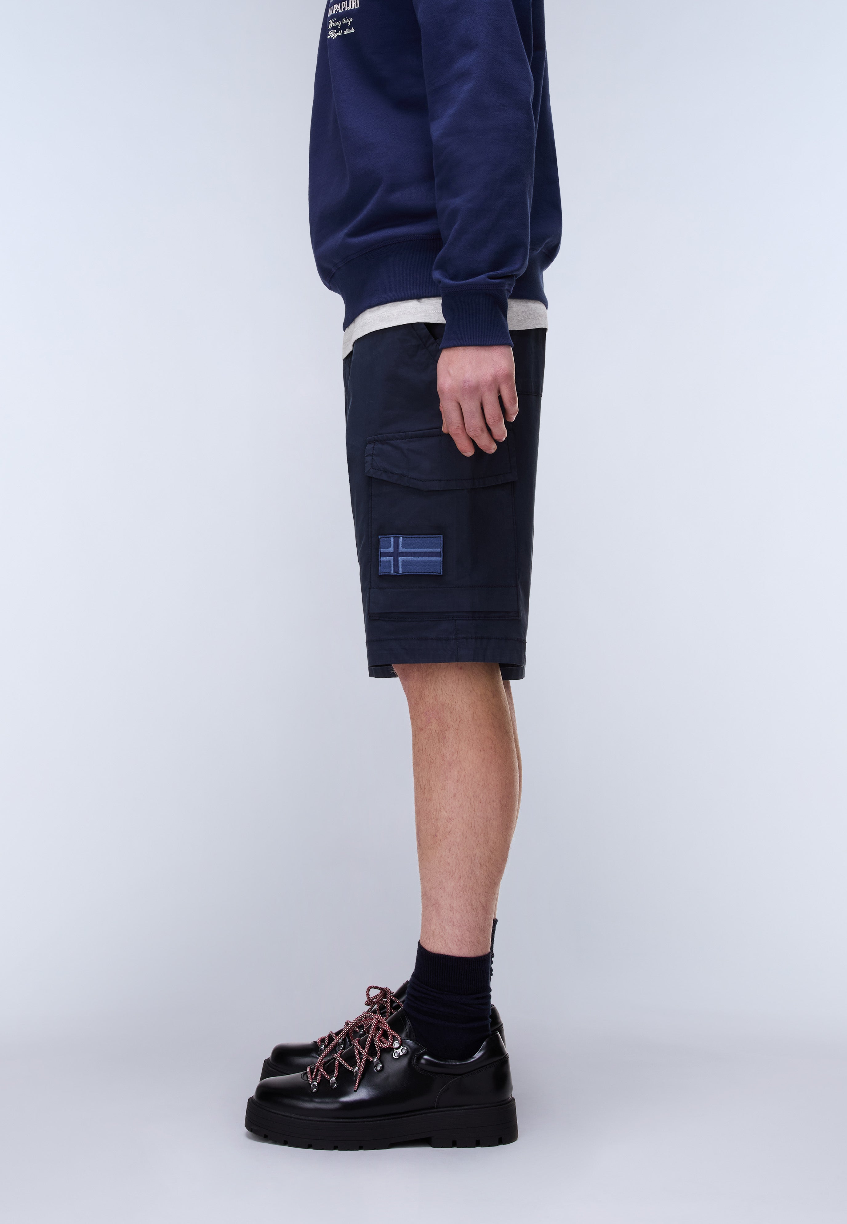 Horton Bermuda Shorts - Dark Blue