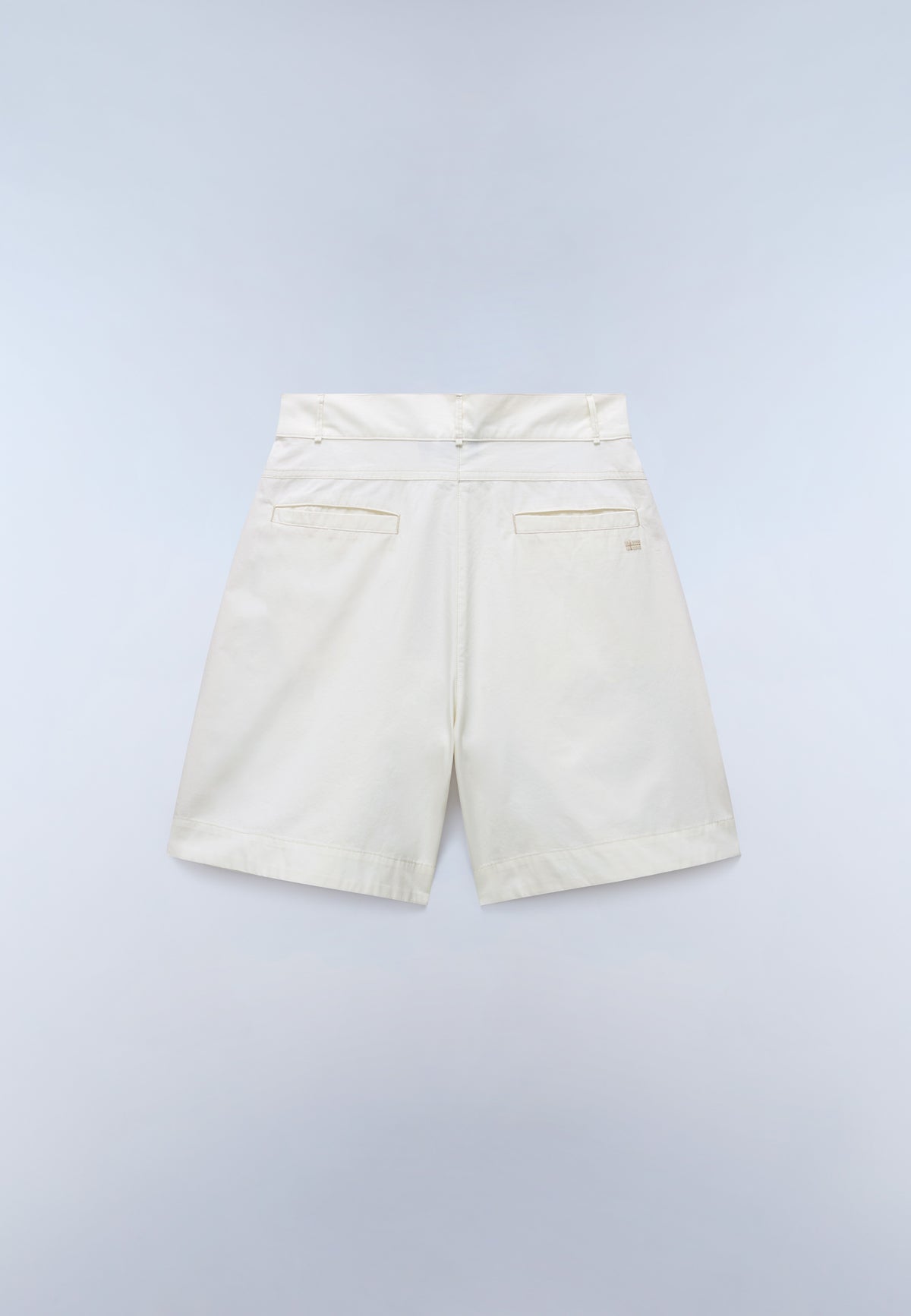 Lucidum Bermuda Shorts White Whisper - 8