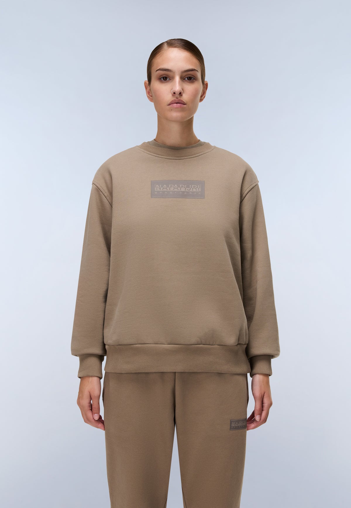 Box Logo Sweatshirt Winter Beige - 3