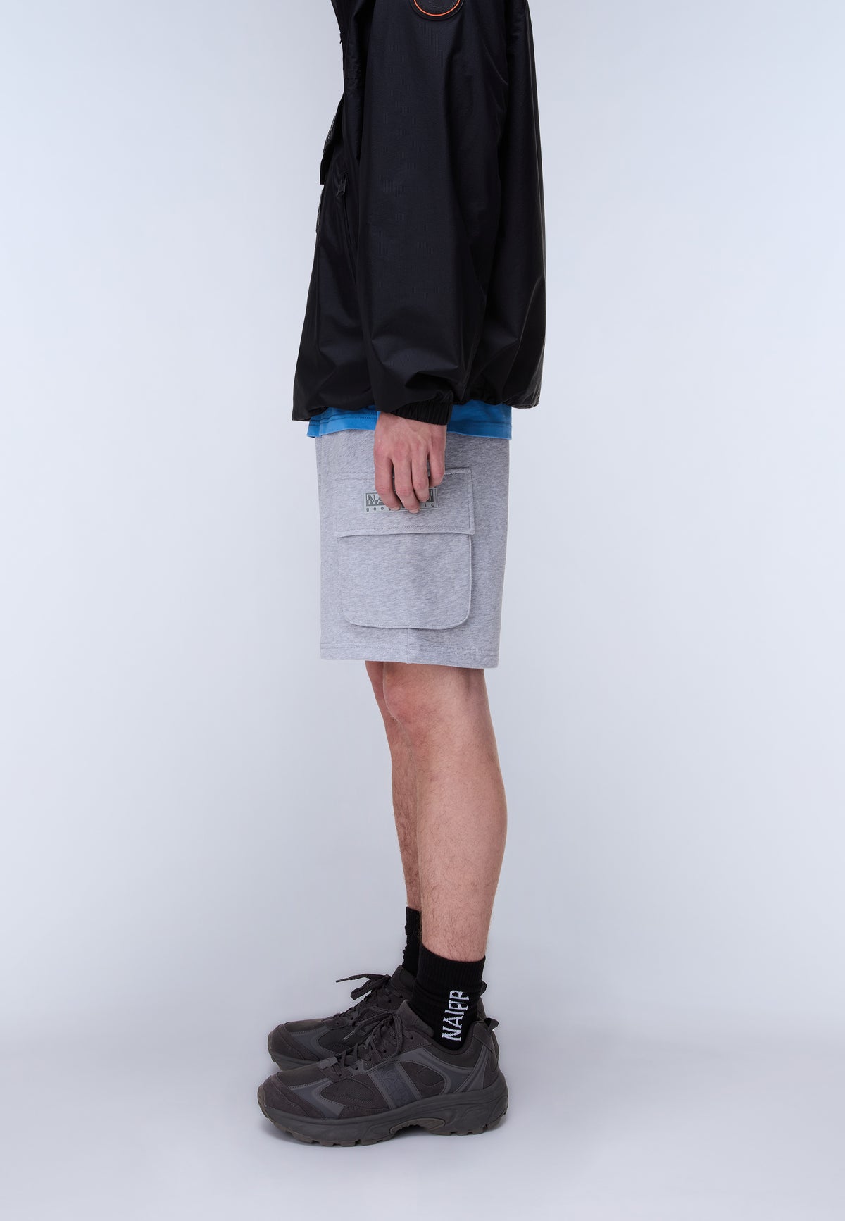 Box Logo Cargo Bermuda Shorts Light Grey - 4