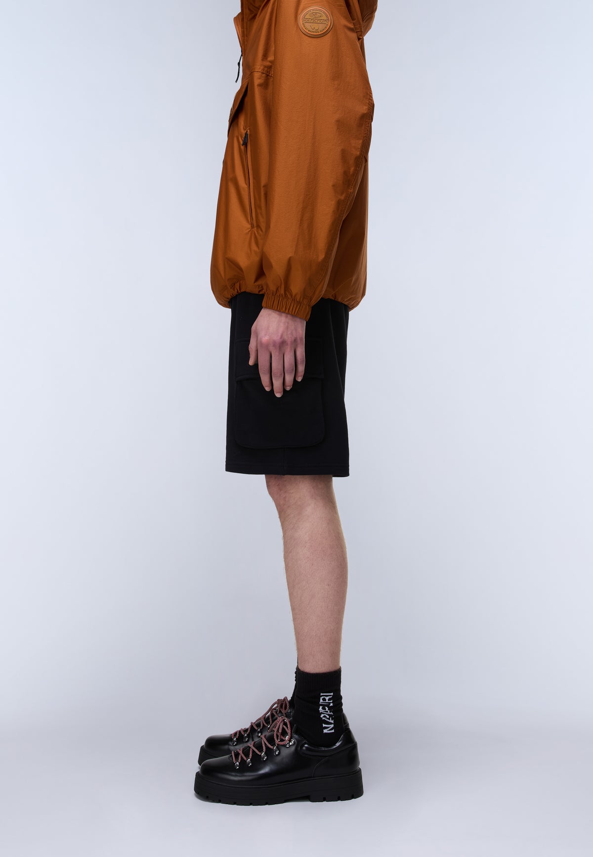 Box Logo Cargo Bermuda Shorts Black - 4