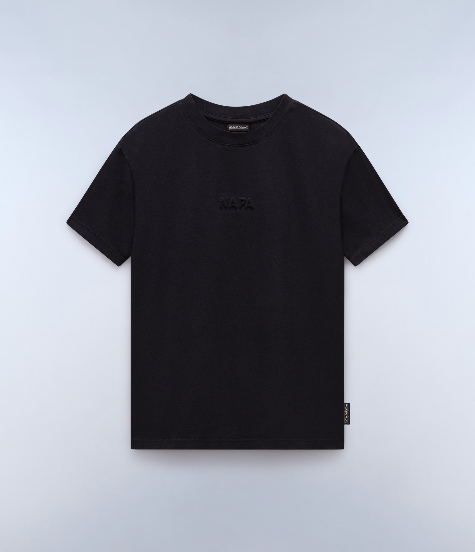 NP0A4IG3941-HERO