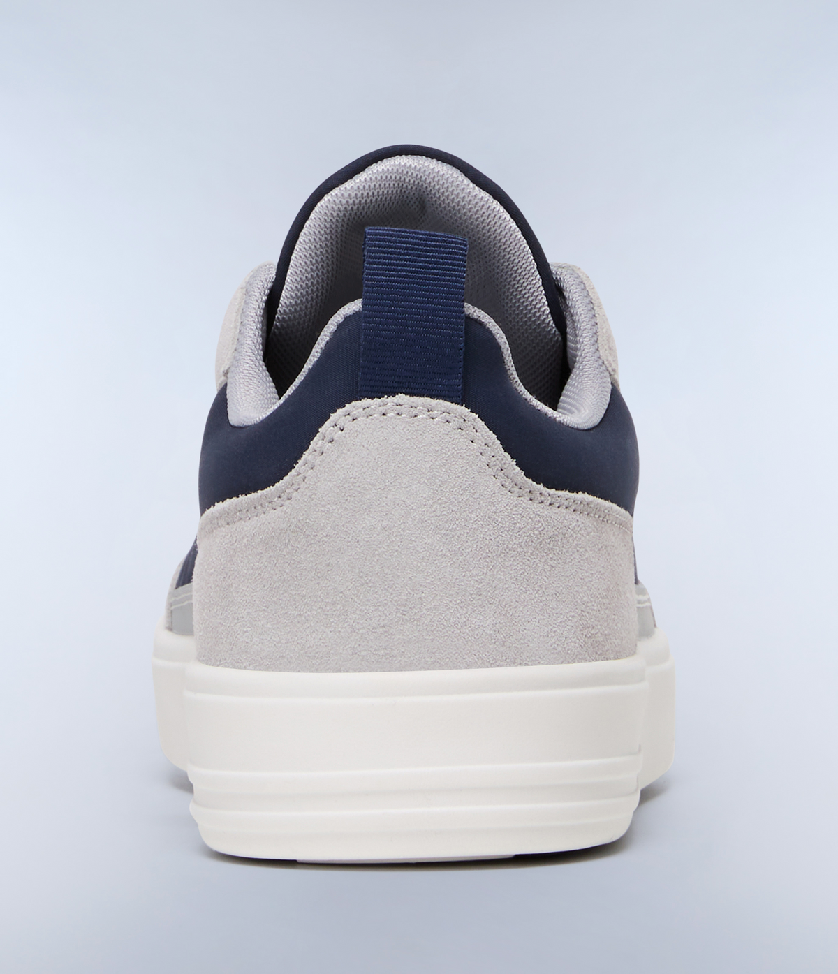 Sneaker Bark  - 9