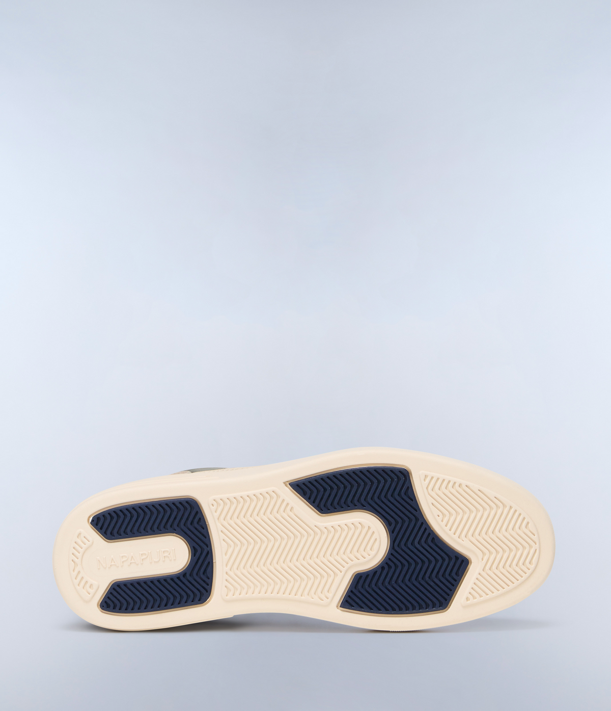 Sneaker Bark  - 5