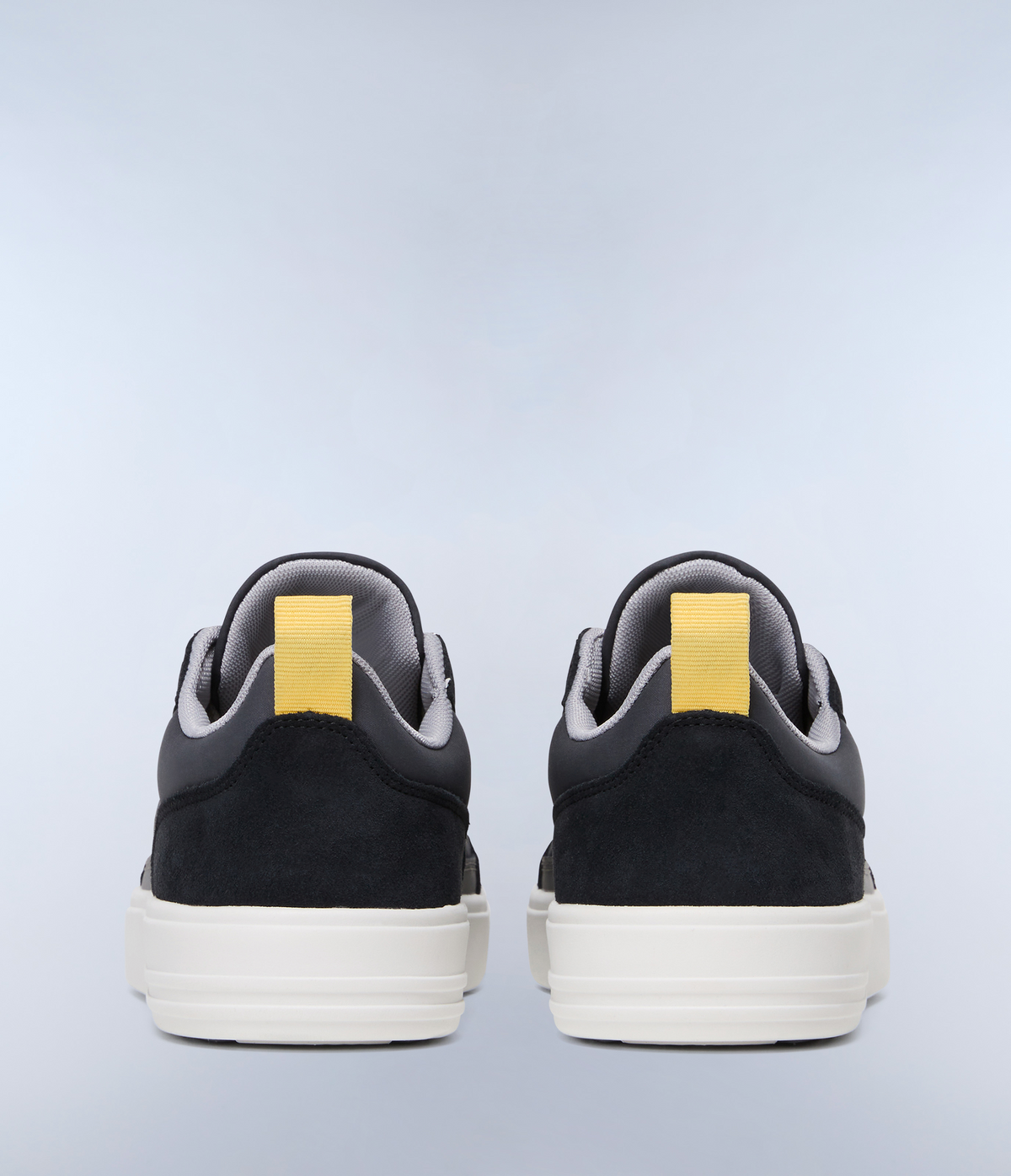 Sneaker Bark  - 2