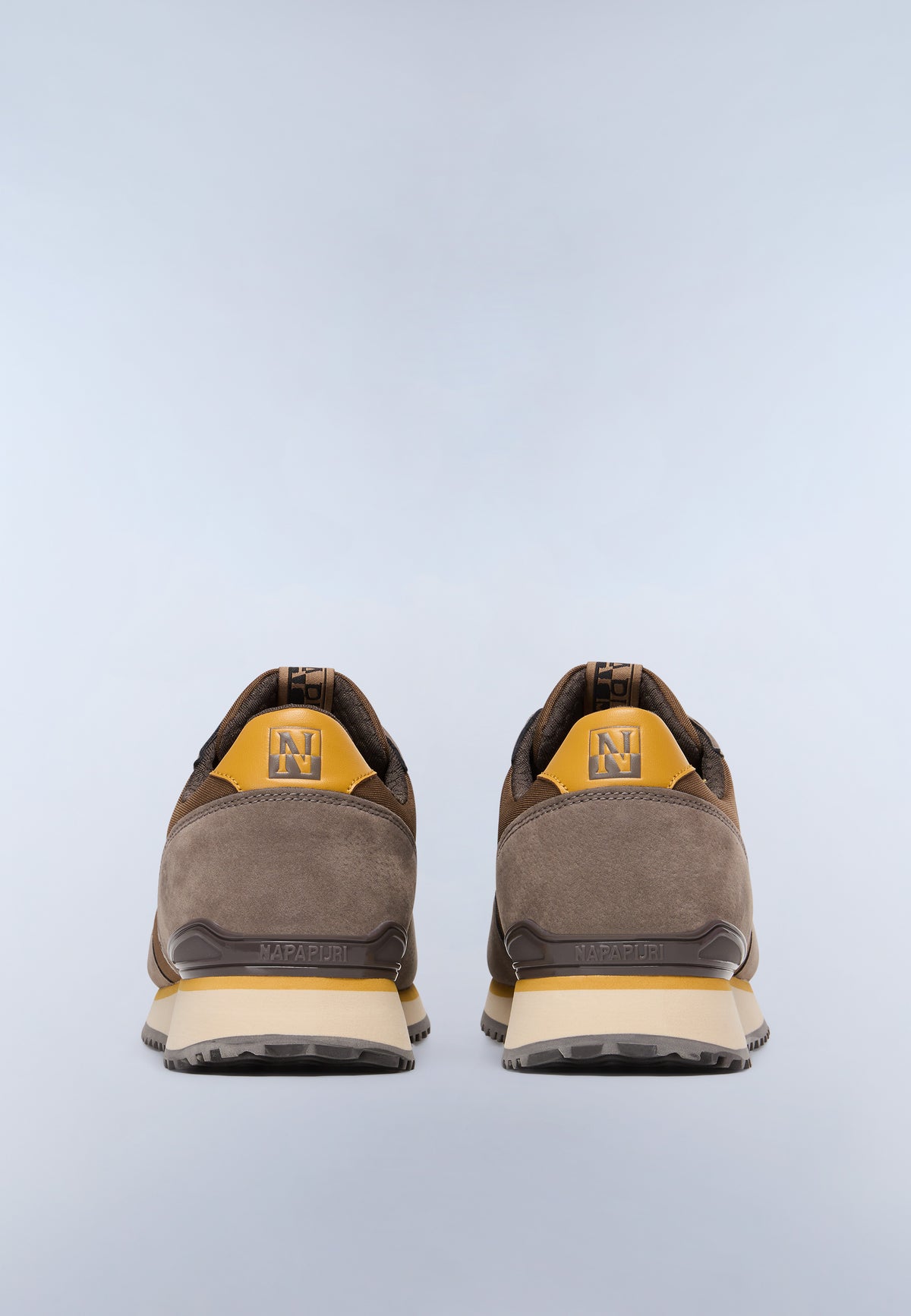 Sneaker Cosmos  - 2