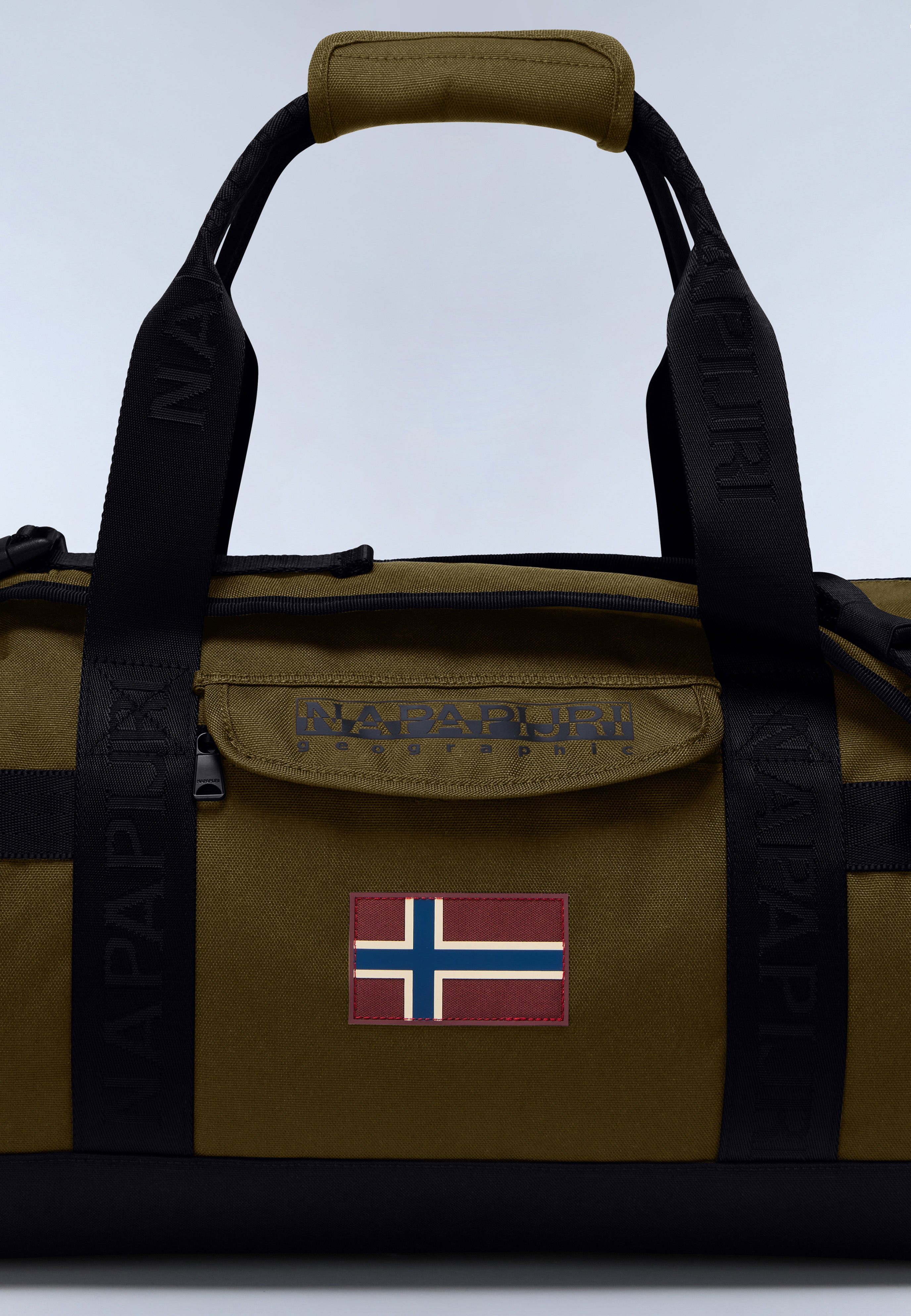 Bering Travel Duffle Bag - 24.5 Lt | Duffle Bags | Napapijri PT