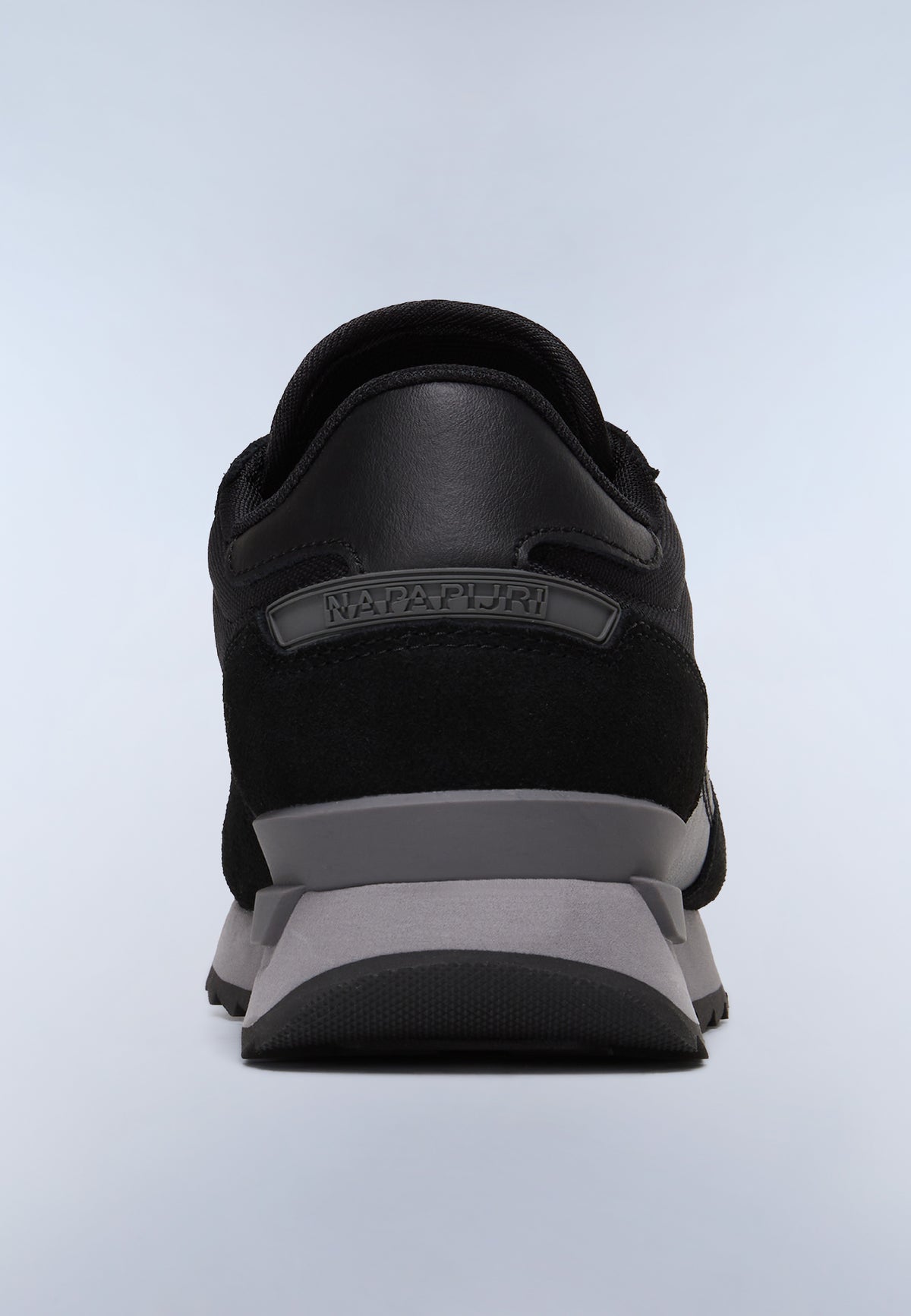 Sneaker Stab  - 9