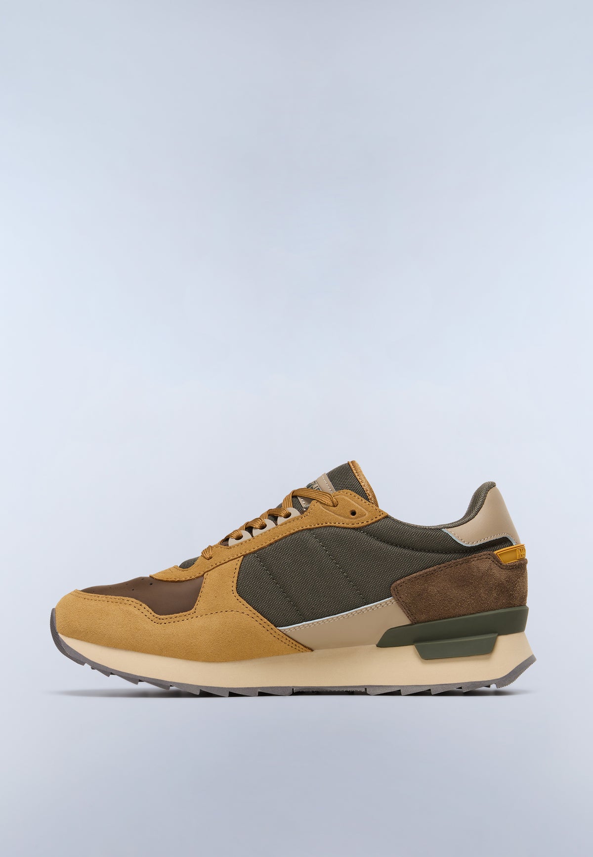 Sneaker Stab  - 3