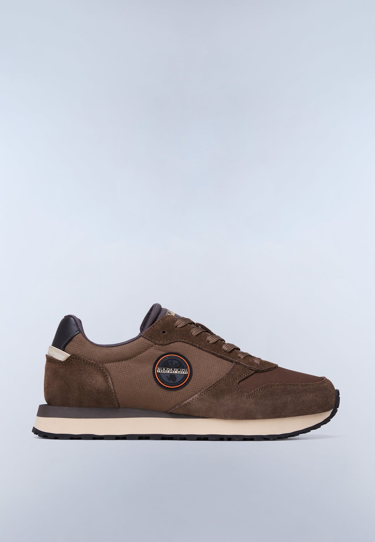 Sneaker Nova  - 1