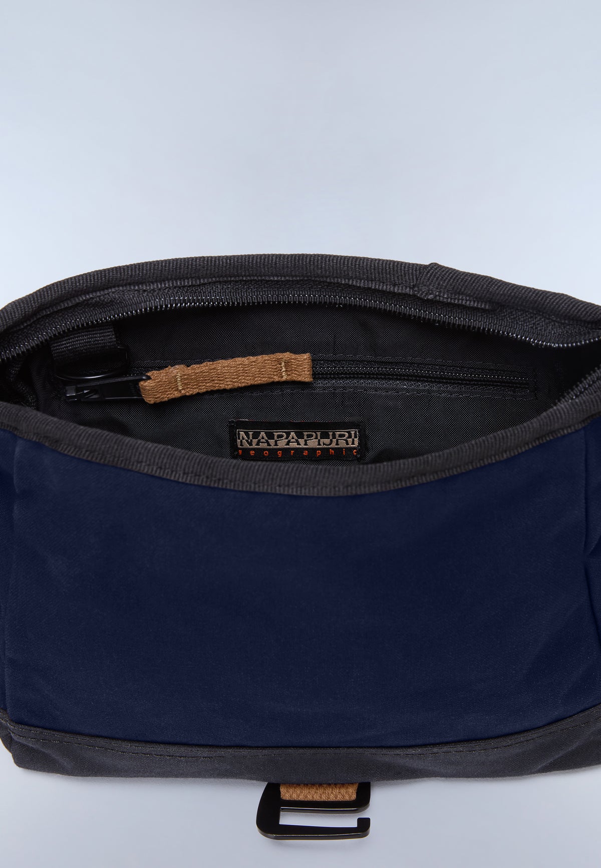 Sac Bandoulière Bering - 2,736 L  - 5