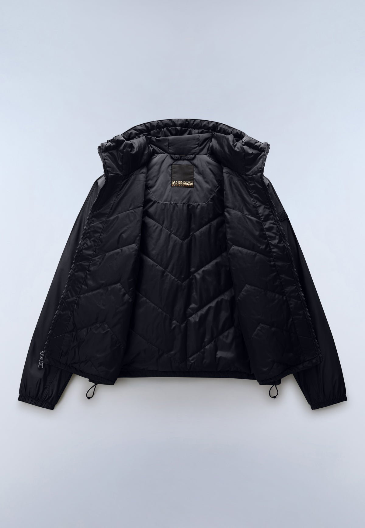 Jacke Dale  - 9