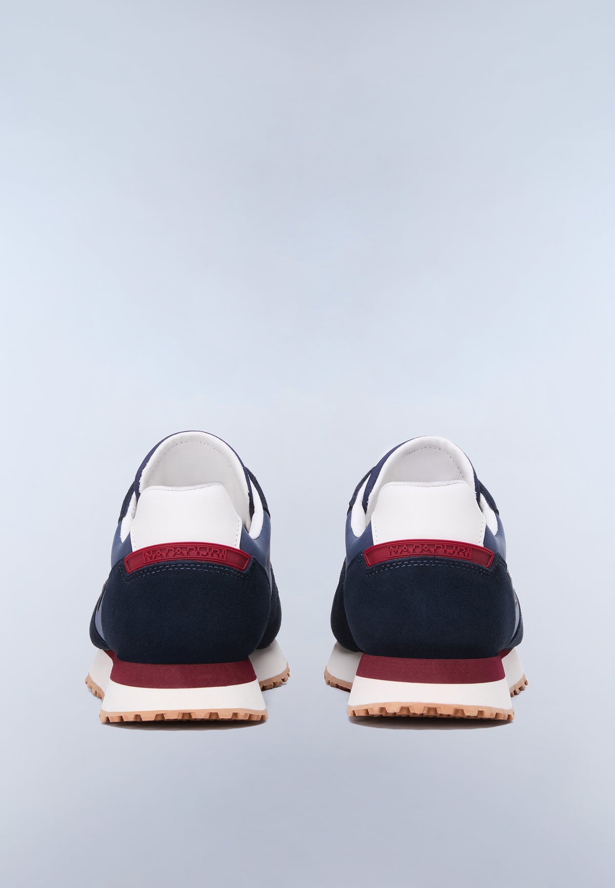 Sneaker Nova  - 2