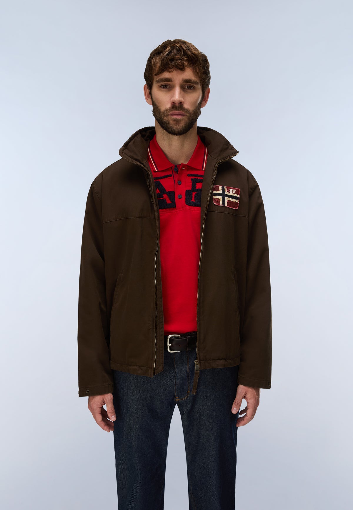 Veste Archive Stand  - 3