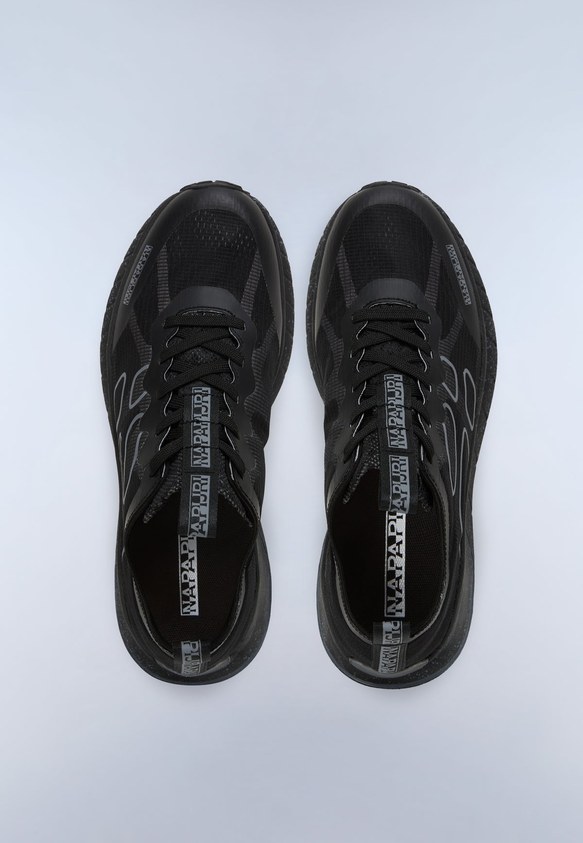 Sneaker Tracer  - 4