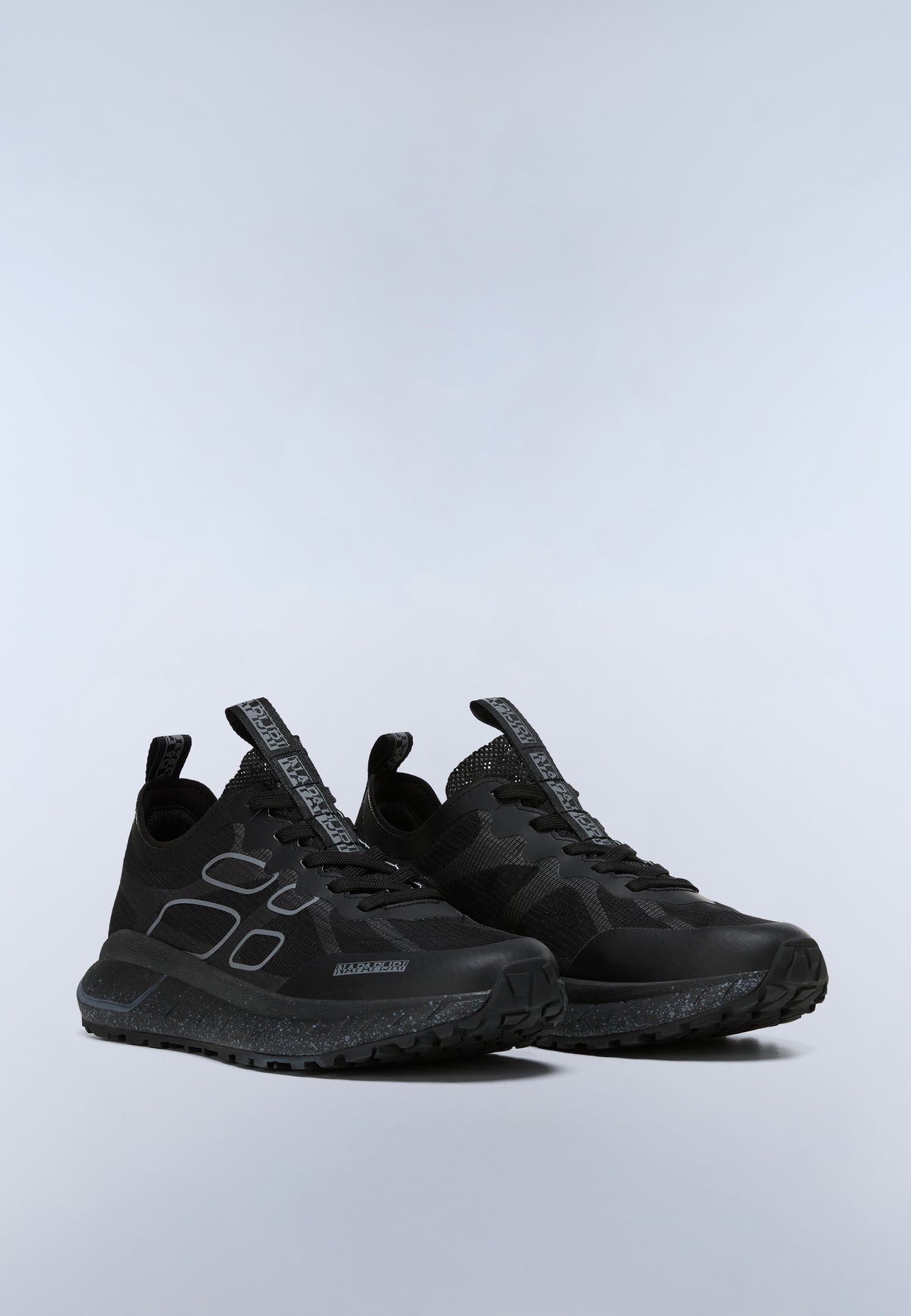 Sneaker Tracer  - 6