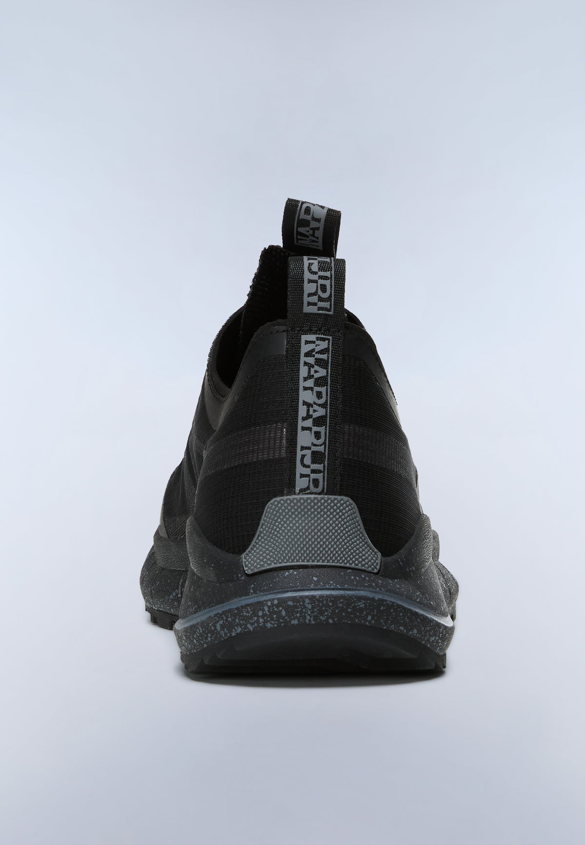 Sneaker Tracer  - 9