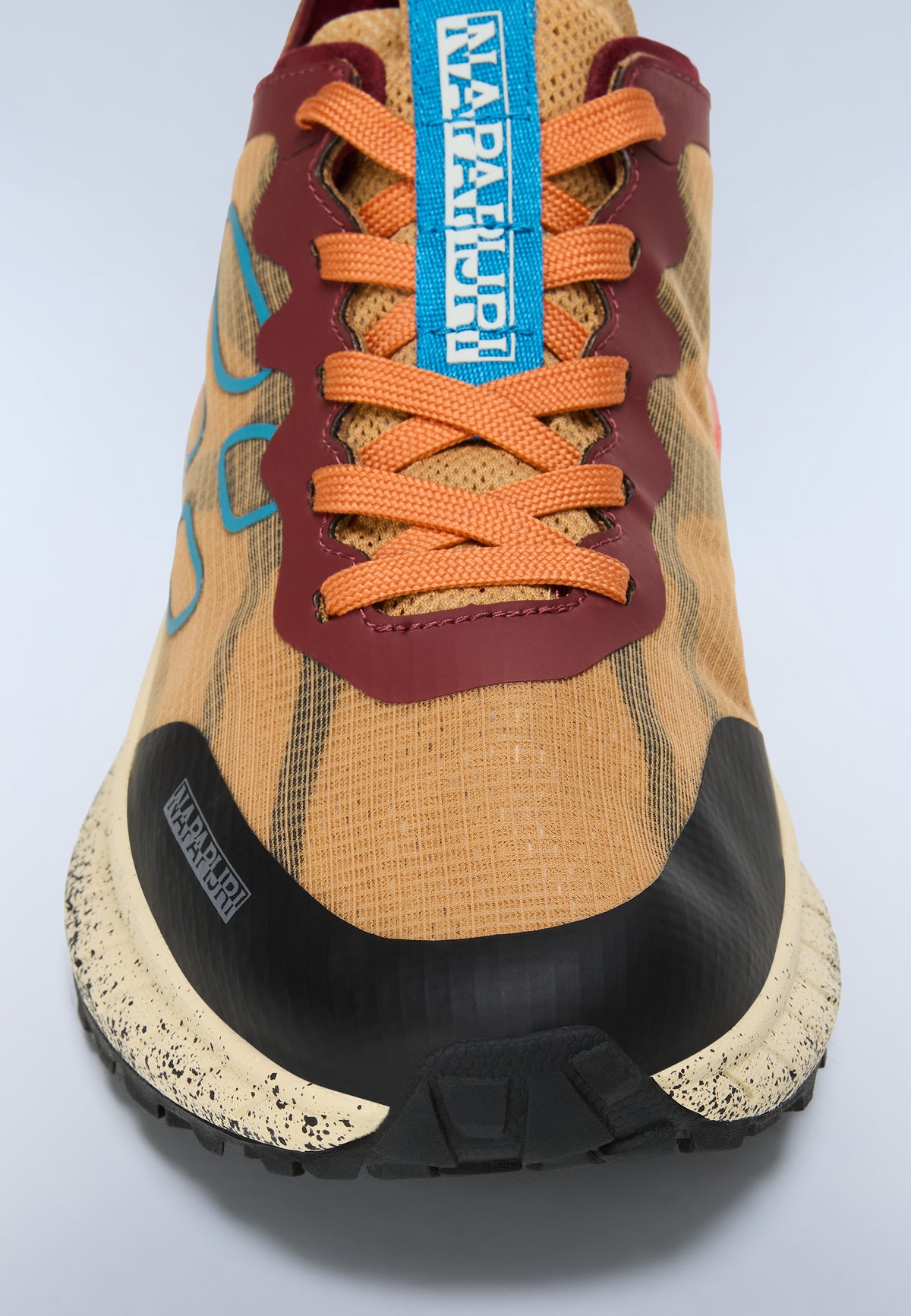 Sneaker Tracer  - 7